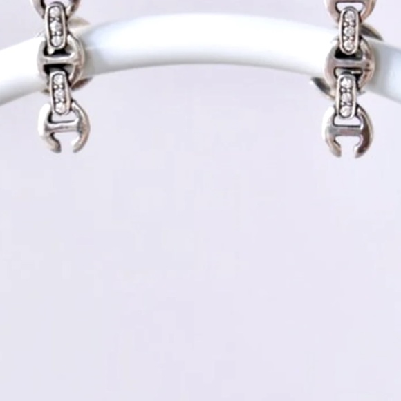 Hoorsenbuhs sterling earrings toggle with diamonds - Picture 16 of 16